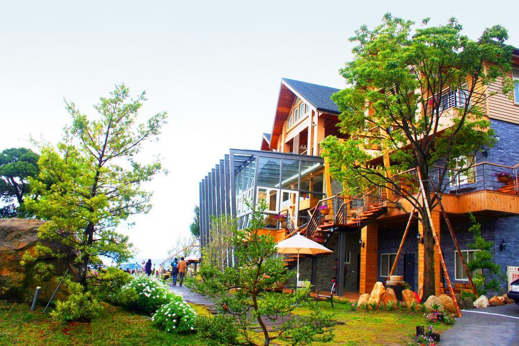 Spring Garden B&B Renai Exterior photo